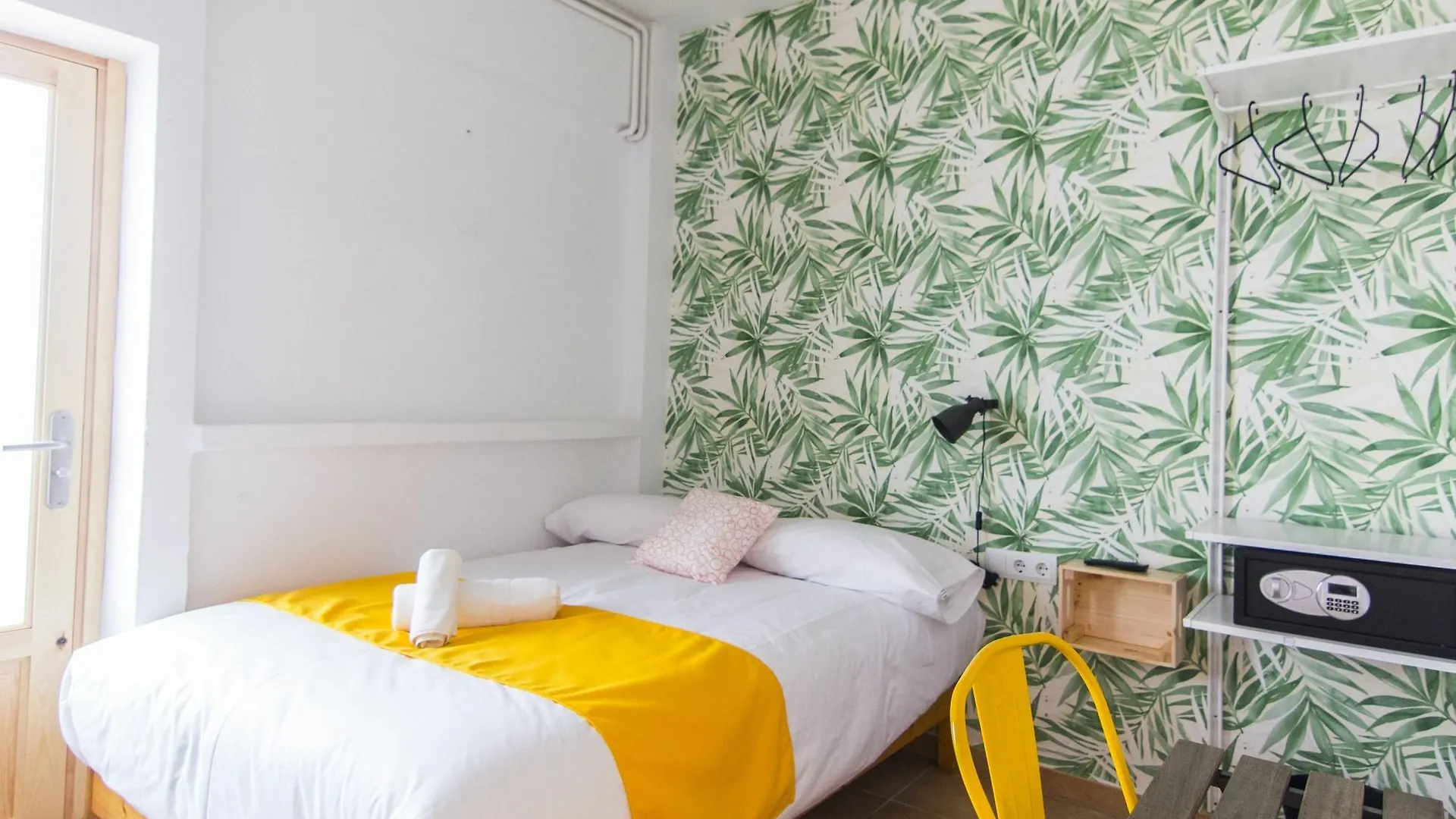 Nanit Rooms Ibiza Hostal Santa Eularia des Riu